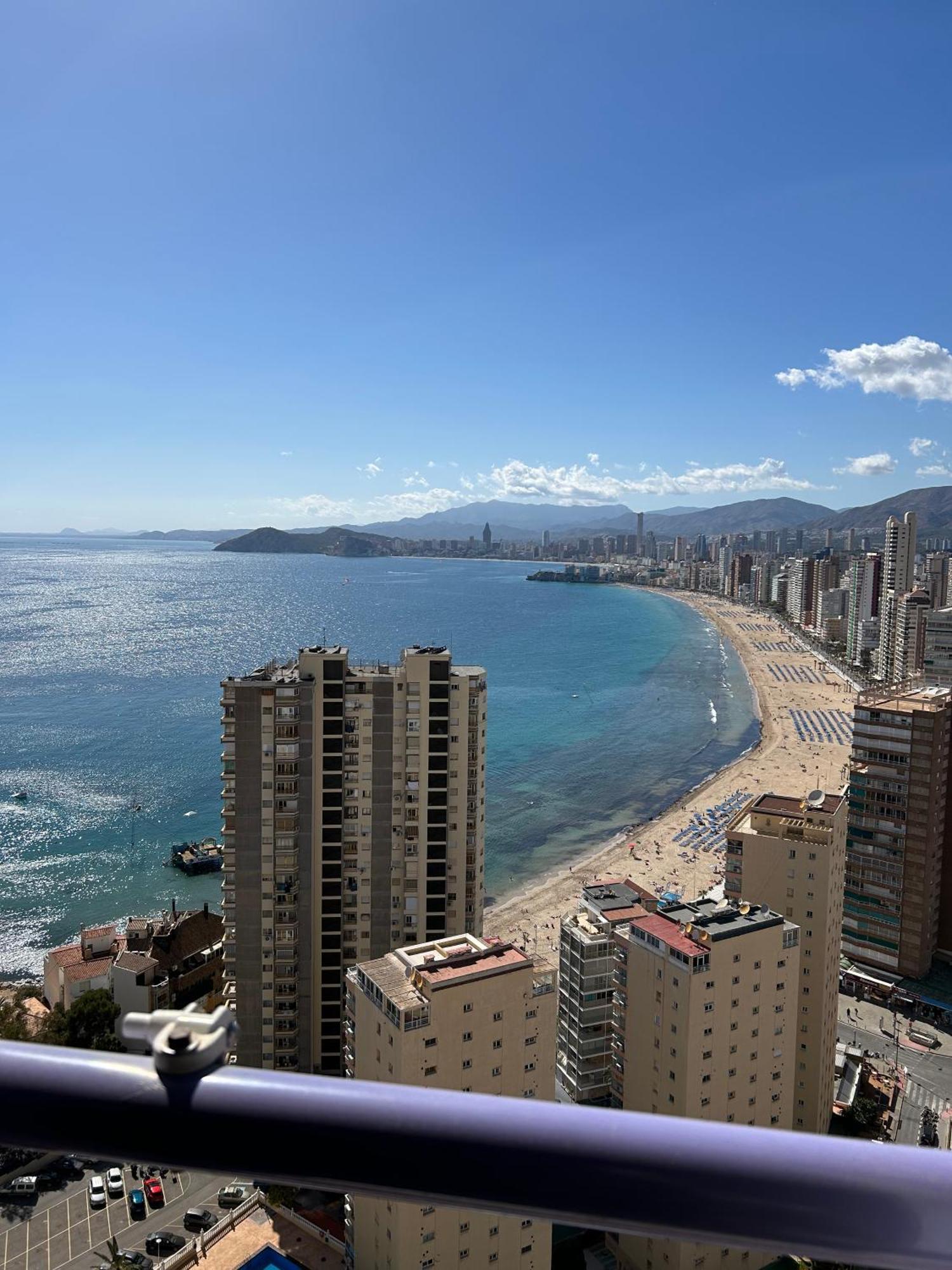 Apartamento Con Preciosas Vistas Y Piscina 베니돔 외부 사진