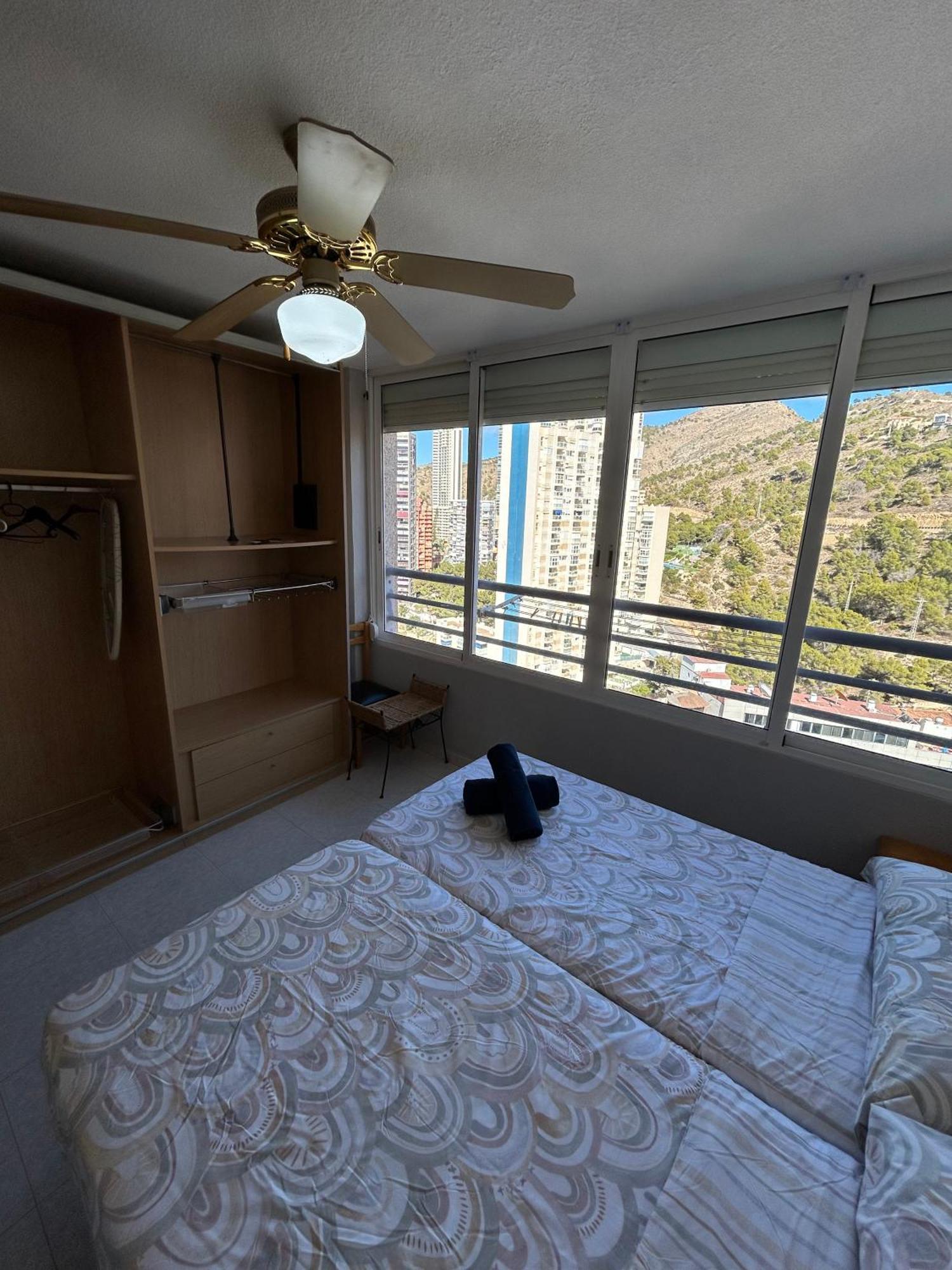 Apartamento Con Preciosas Vistas Y Piscina 베니돔 외부 사진